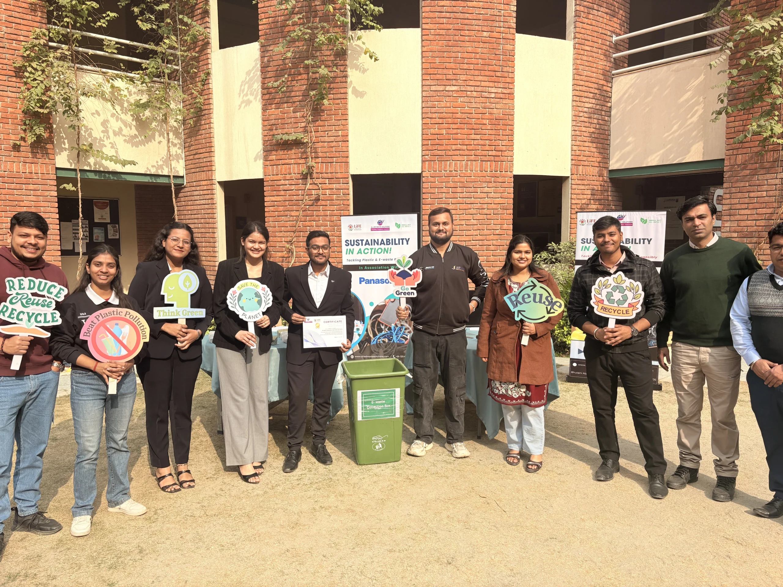 Image gallery marquee