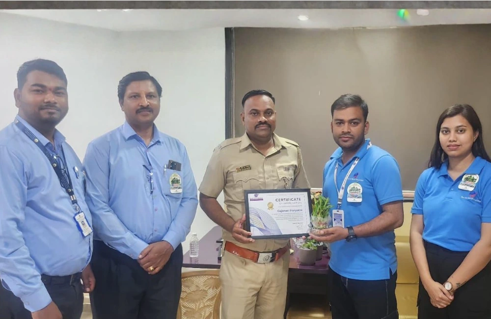 Image gallery marquee